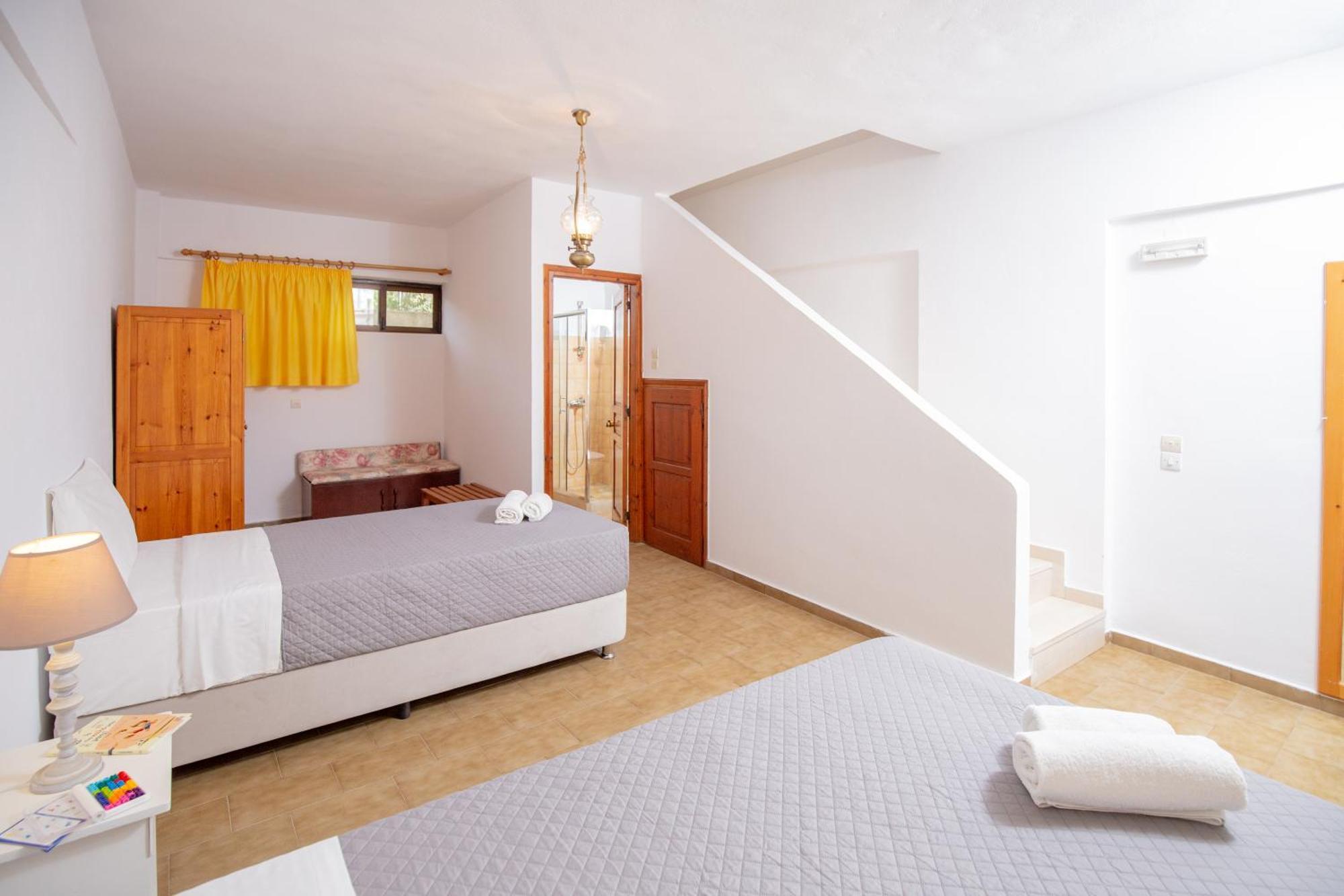 Ferma Solaris Apartments Agia Fotia  Buitenkant foto