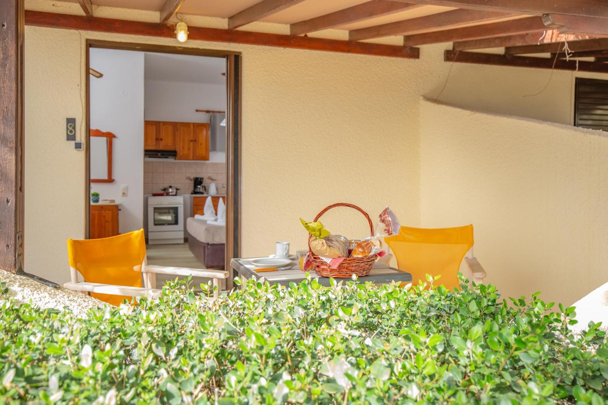 Ferma Solaris Apartments Agia Fotia  Buitenkant foto