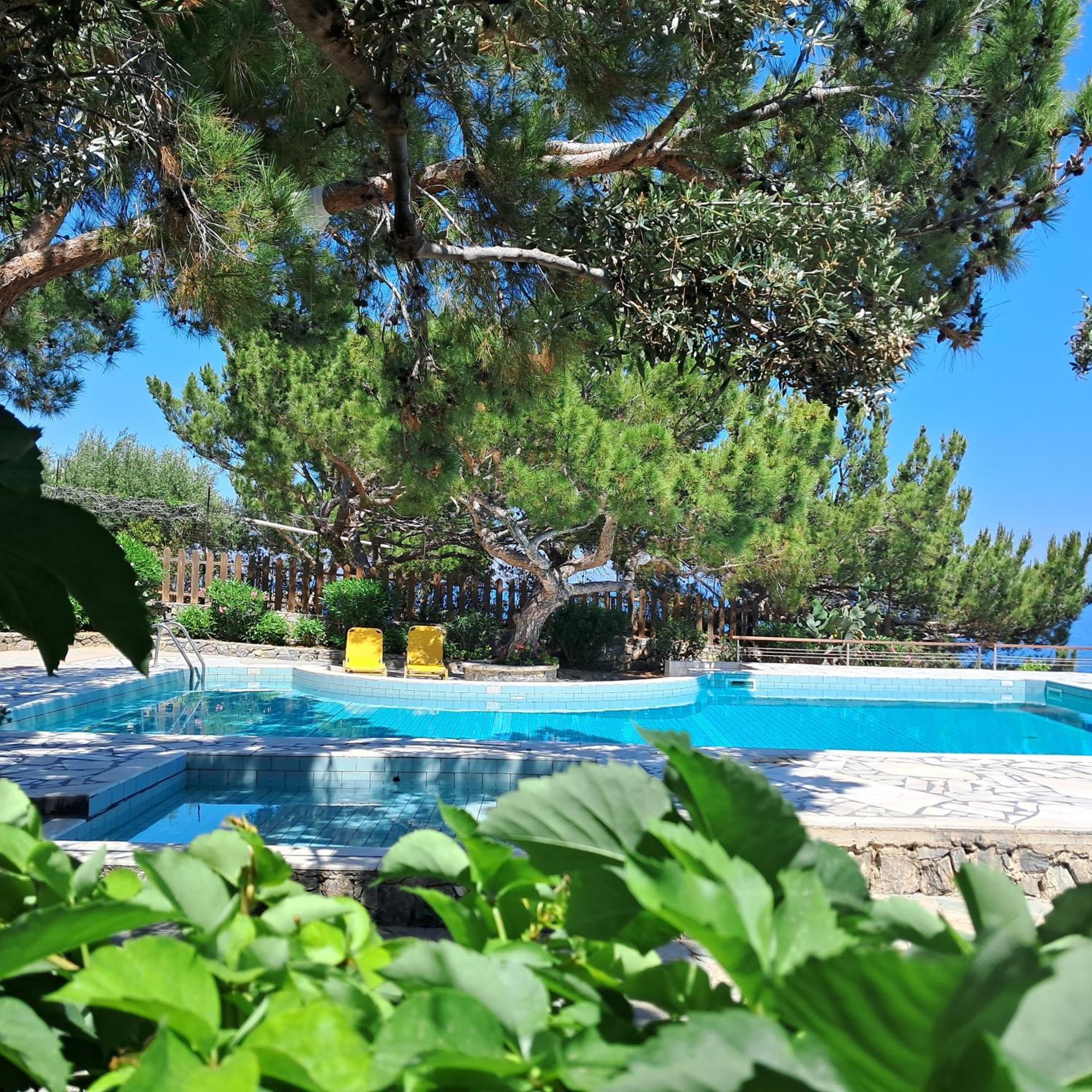 Ferma Solaris Apartments Agia Fotia  Buitenkant foto