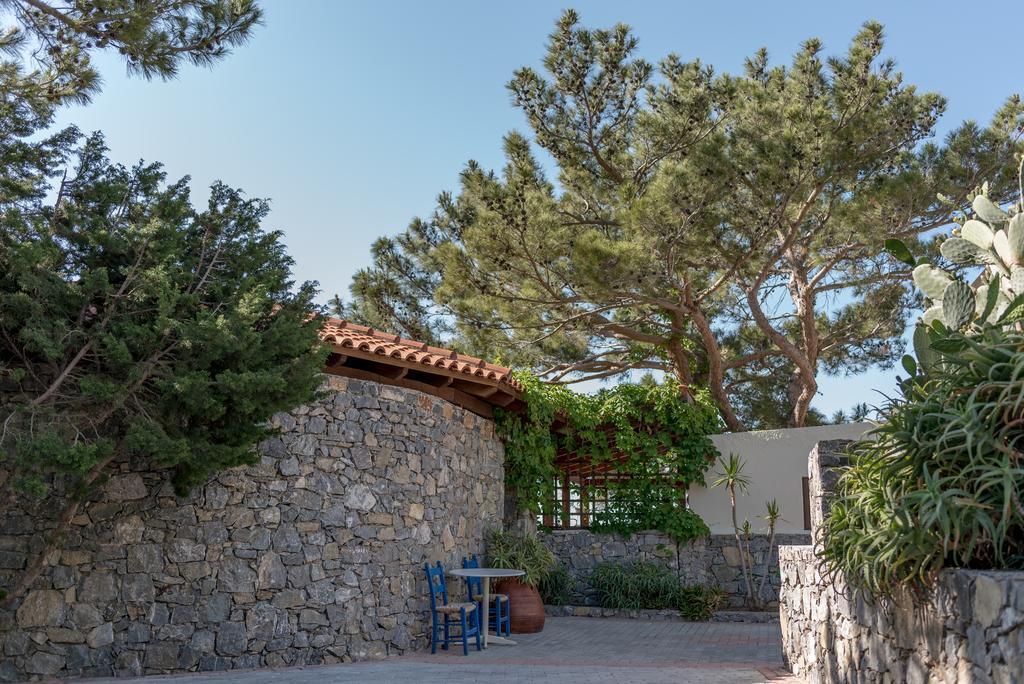 Ferma Solaris Apartments Agia Fotia  Buitenkant foto