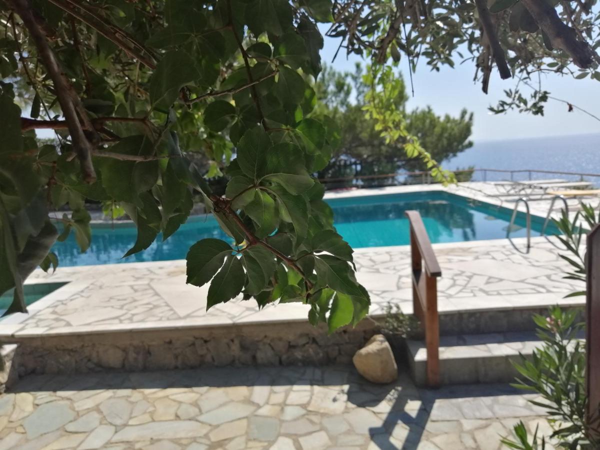 Ferma Solaris Apartments Agia Fotia  Buitenkant foto
